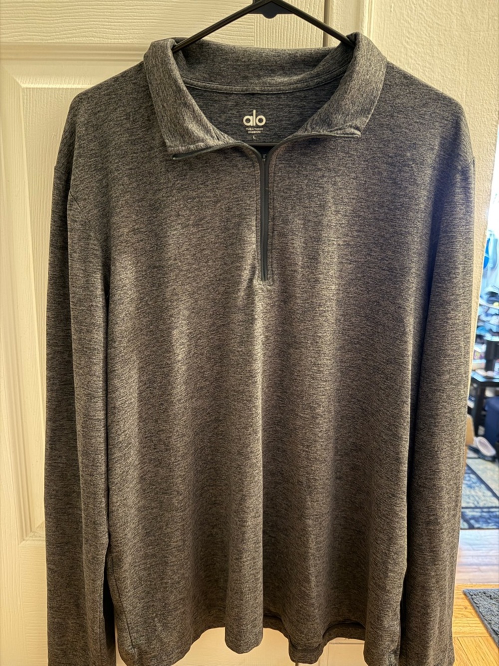 Alo Men's Heather Charcoal Conquer Quarter-Zip Pullover - Size Large - Picture 3 of 6